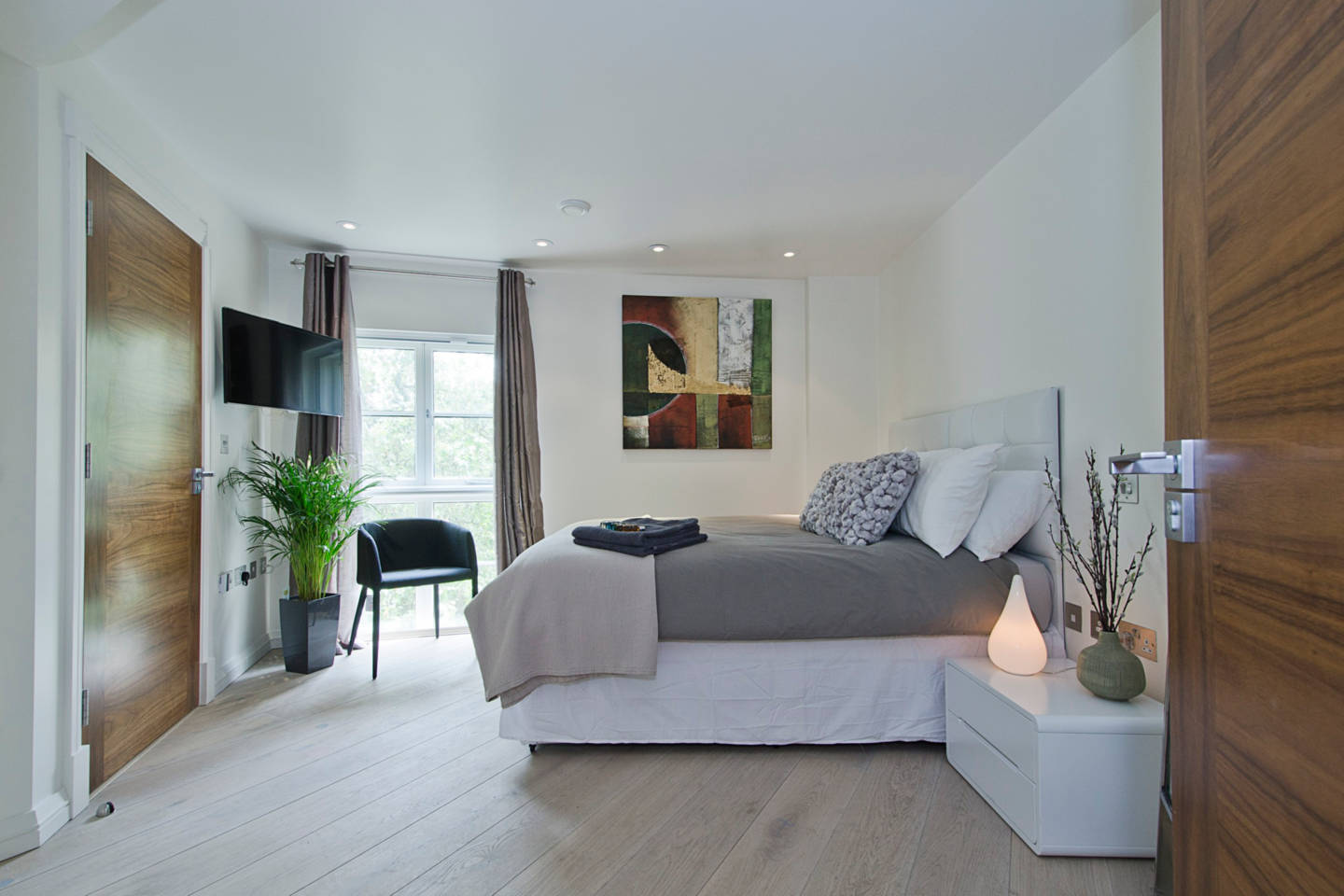 伦敦威斯敏斯特河畔豪华顶层公寓室内设计丨英国伦敦-12