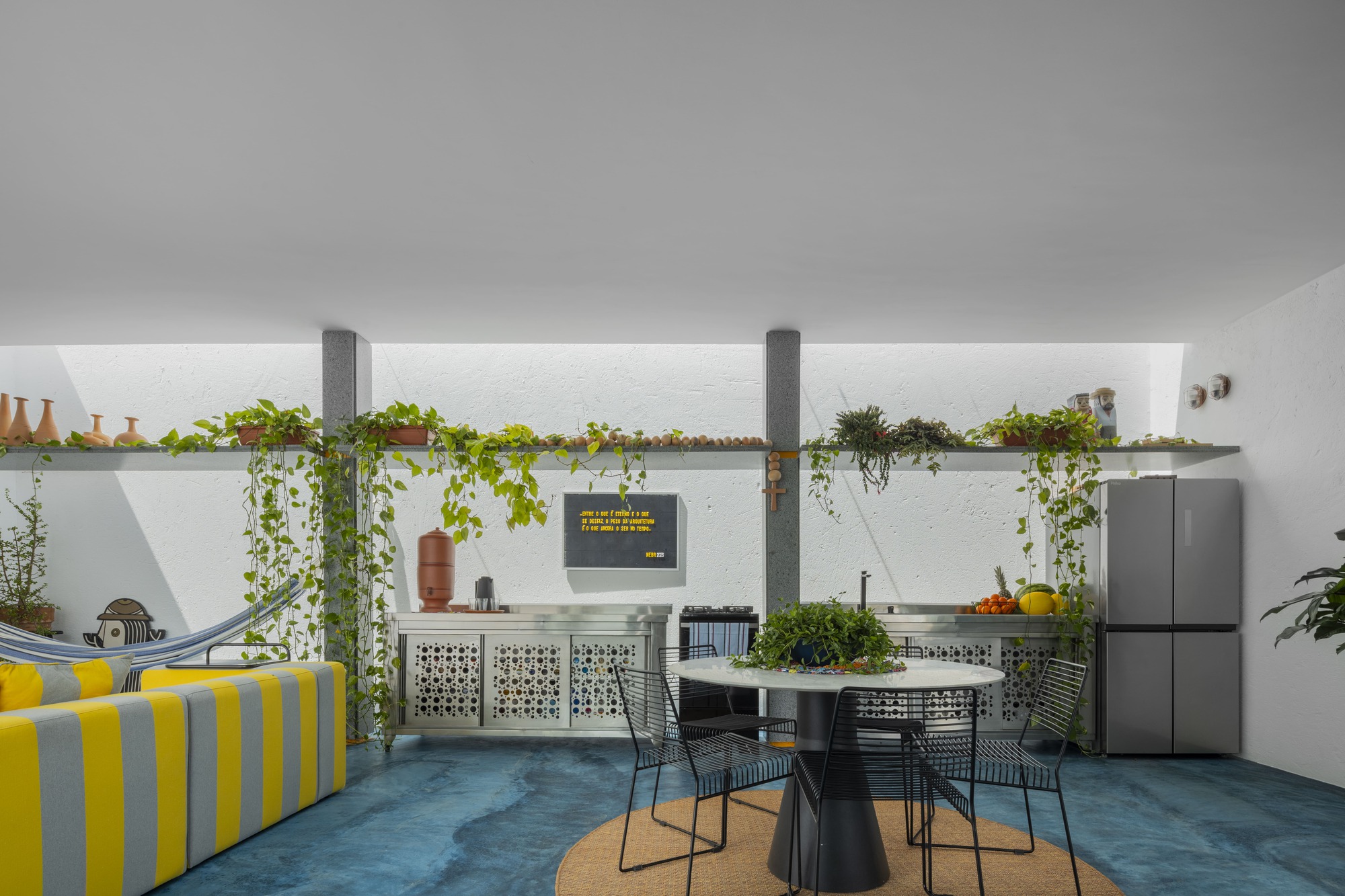 白宫（注：在葡萄牙语等语言中，Casa Branca字面意思是白色的房子，常用来指美国白宫） 丨巴西丨NEBR arquitetura-18