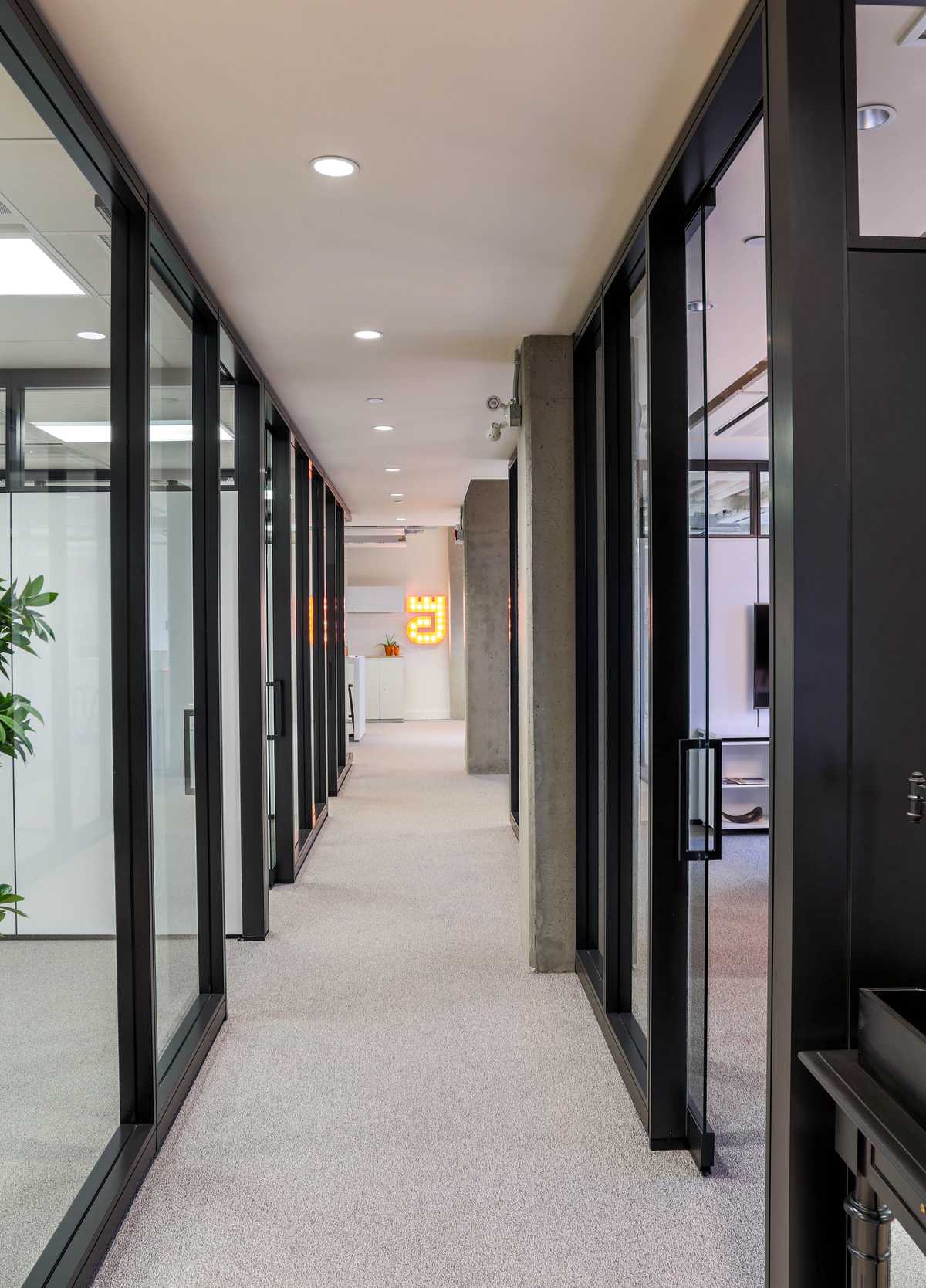 办公室 · 埃琳娜·德尔·布基亚设计-7