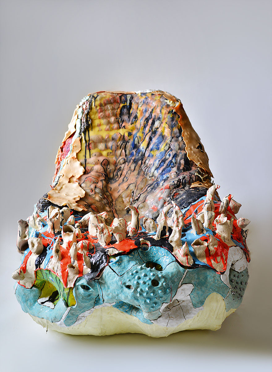 俄国设计师打造梦幻座椅，探索自然与人工的完美结合-0