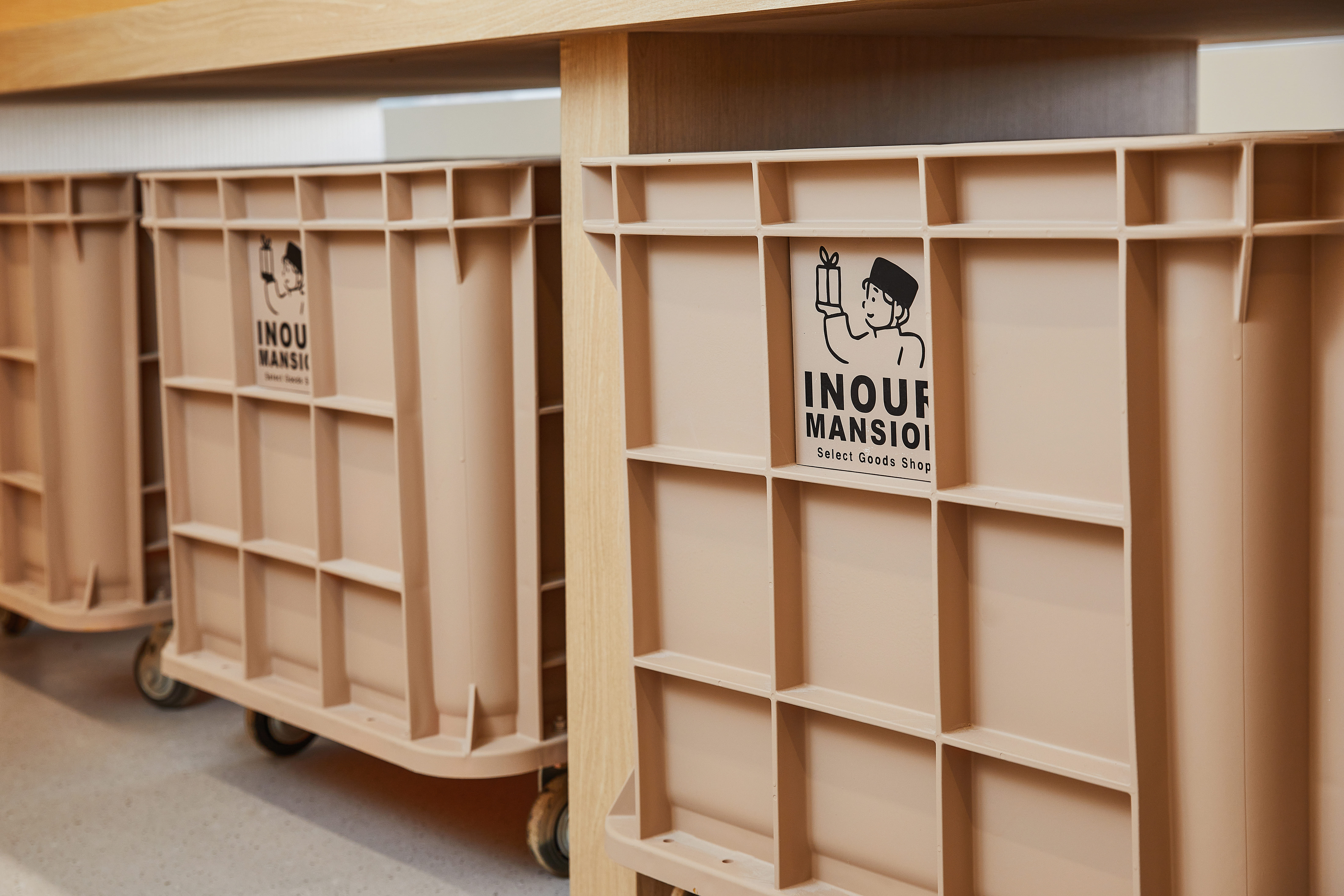 30 平米极简风家居用品店设计-8