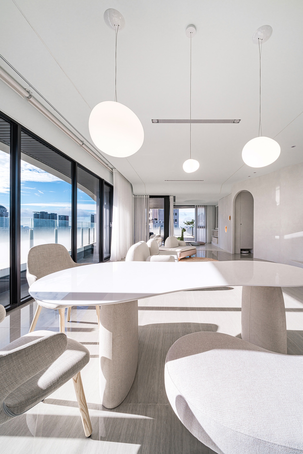 蓝天白云触手可及 顶层亲子公寓-10