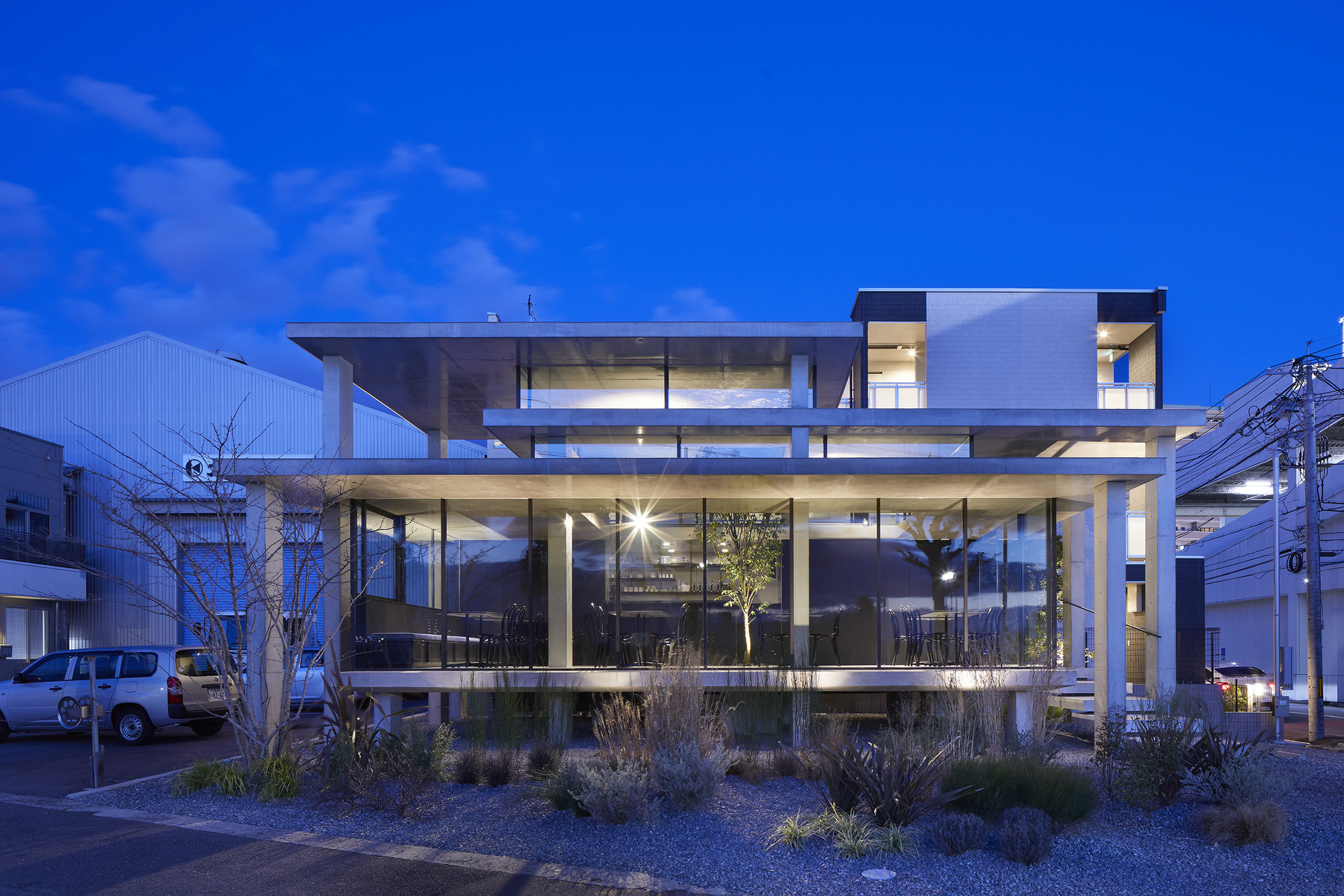 自由定制的生活空间——IGArchitects 的咖啡店设计-7