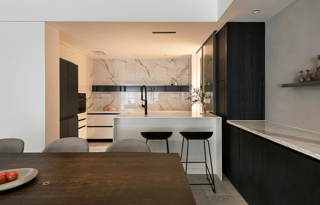 原木之魅 | 季意空间设计带来的温馨宁静居住体验-12