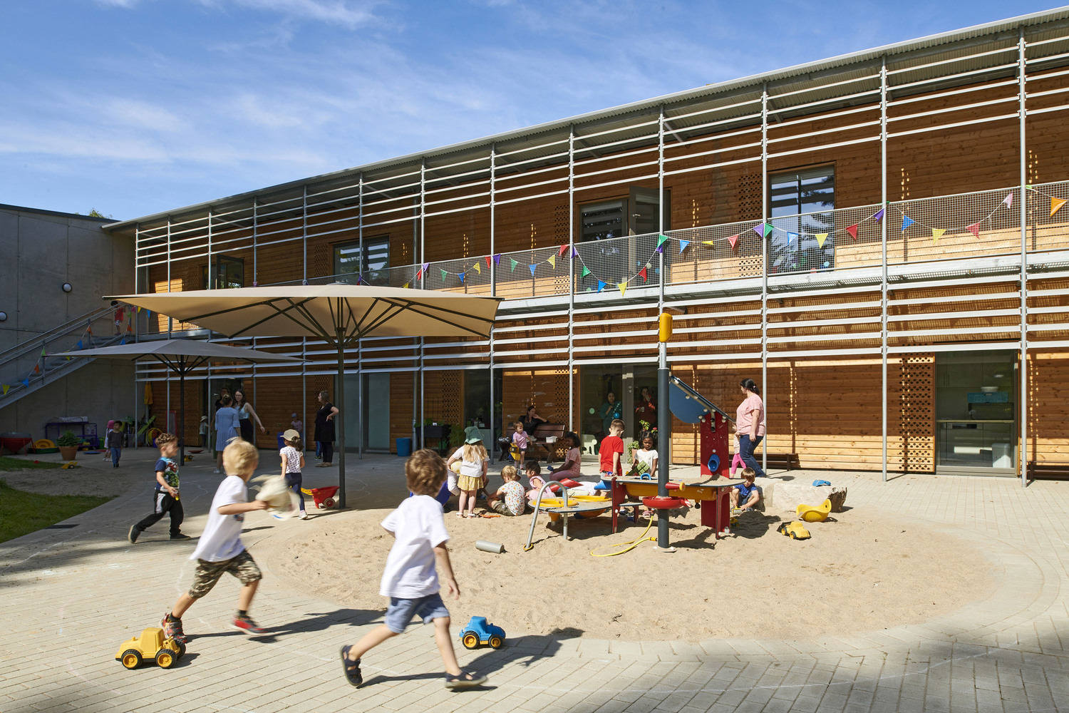 德国 Kleine Quelle 日托中心丨Böll Architekten-13