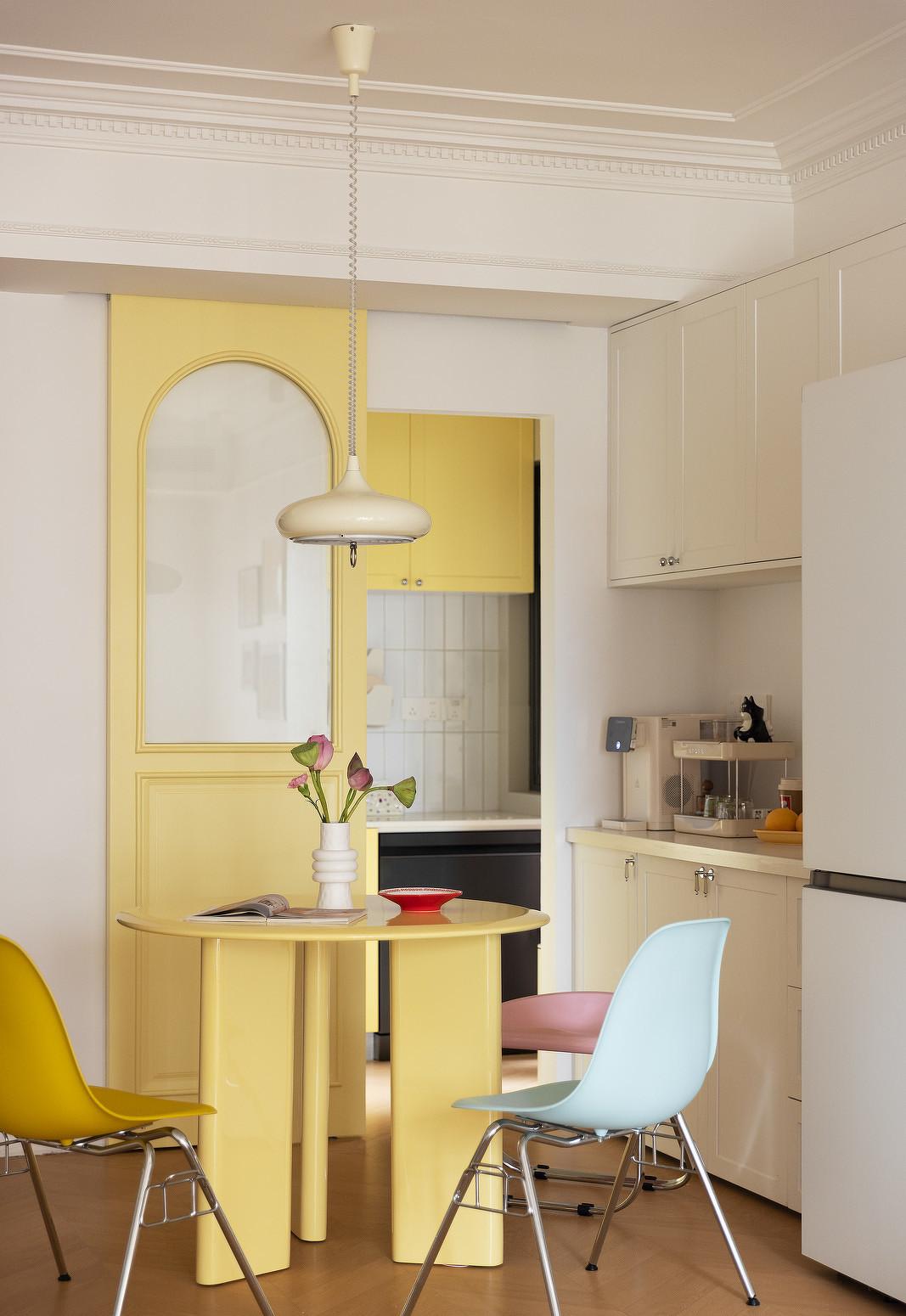 95㎡色彩多变的少女风轻法式-25