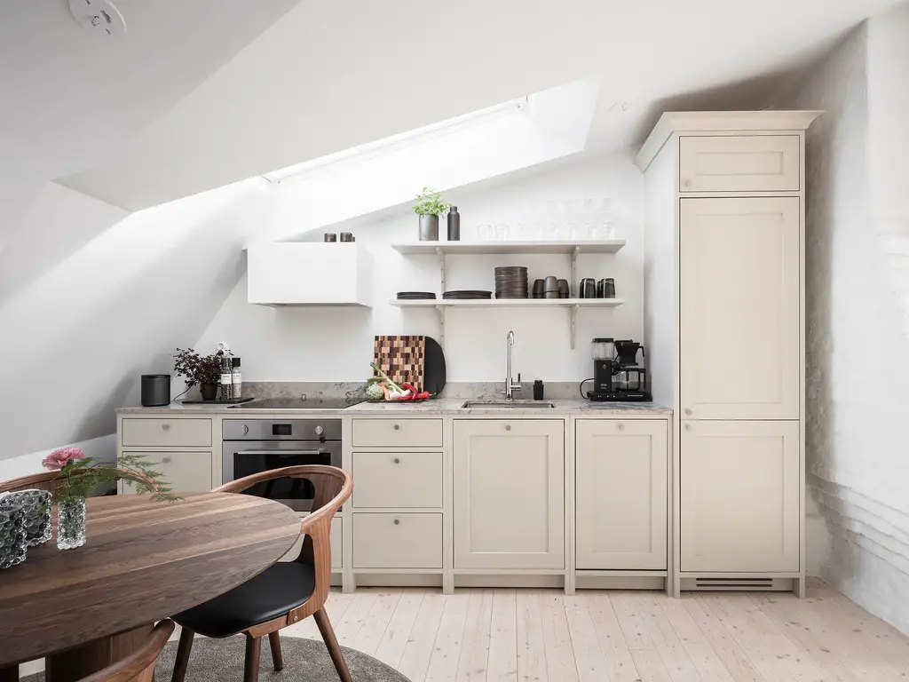 瑞典顶楼 34m2 明亮一居室,空间利用与设计美感完美结合-8