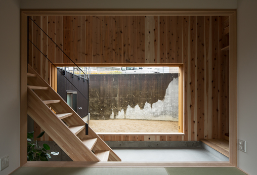 淀川堤防下の中庭式曲り屋丨日本大阪丨究建築研究室,名城大学柳沢研究室,エス・キューブ・アソシエイツ-5