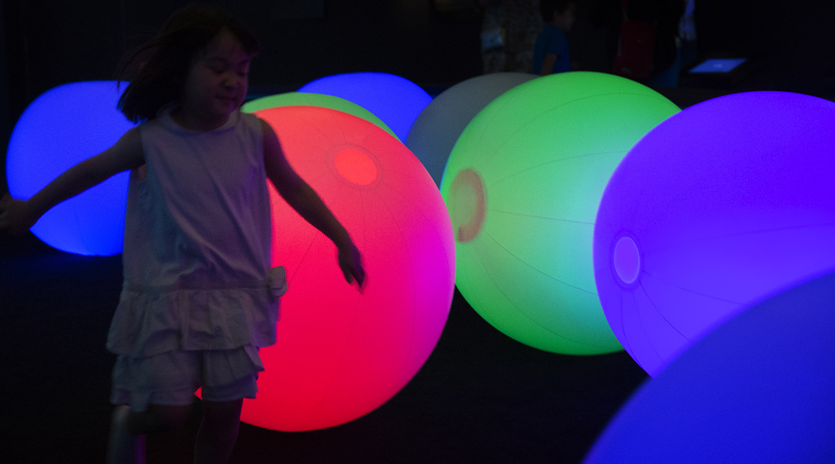 teamLab 2017 深圳北京大展:舞蹈吧,艺术!寓教于乐的未来游乐园!-182