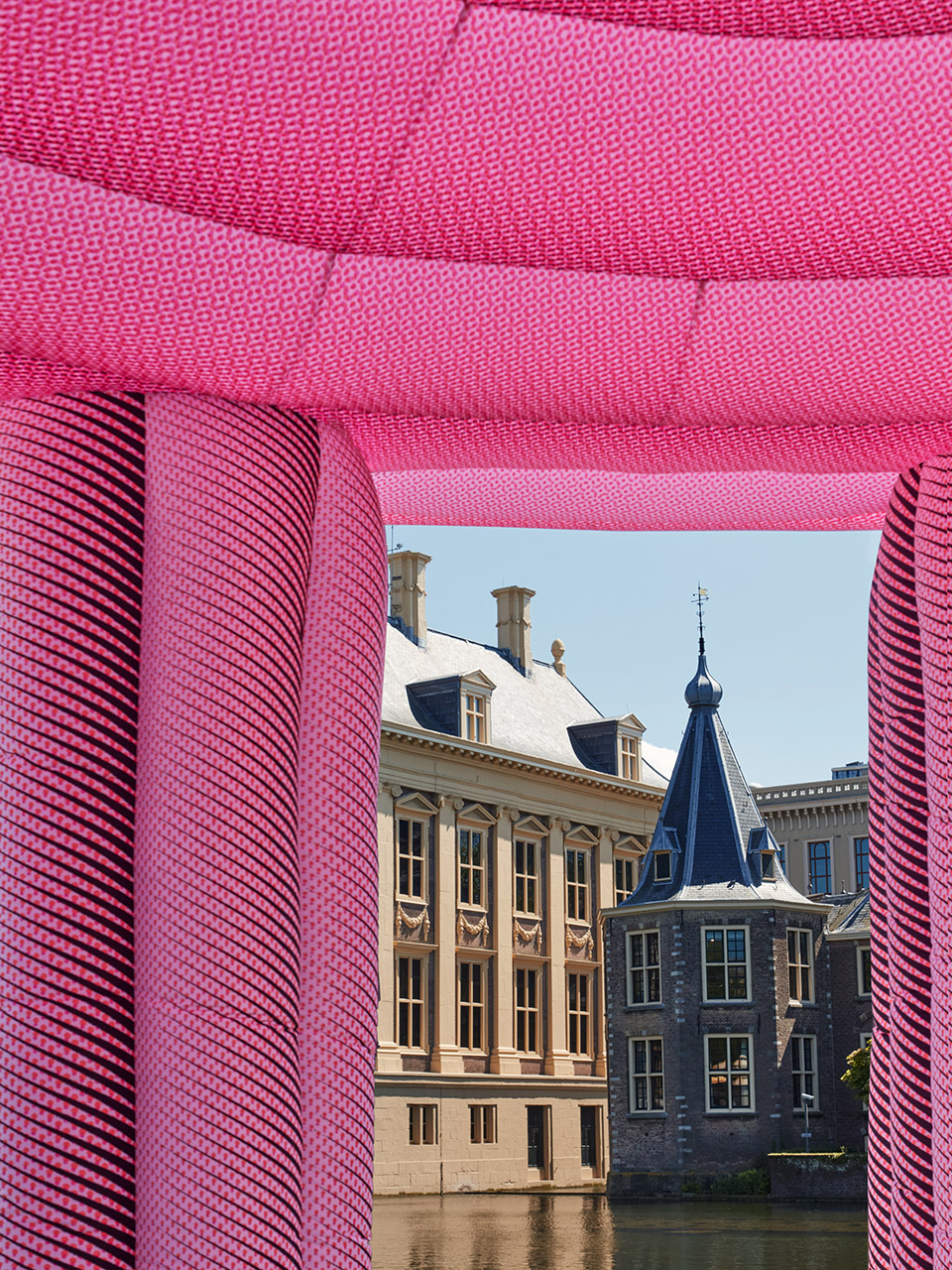 海牙2024BlowUP艺术节 Hofvijver漂浮花园丨荷兰海牙-56