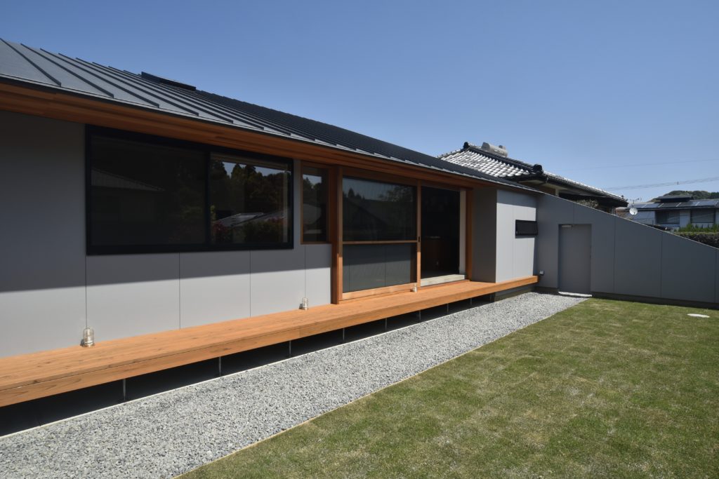 Under the mountain house #220 - COGITE-26