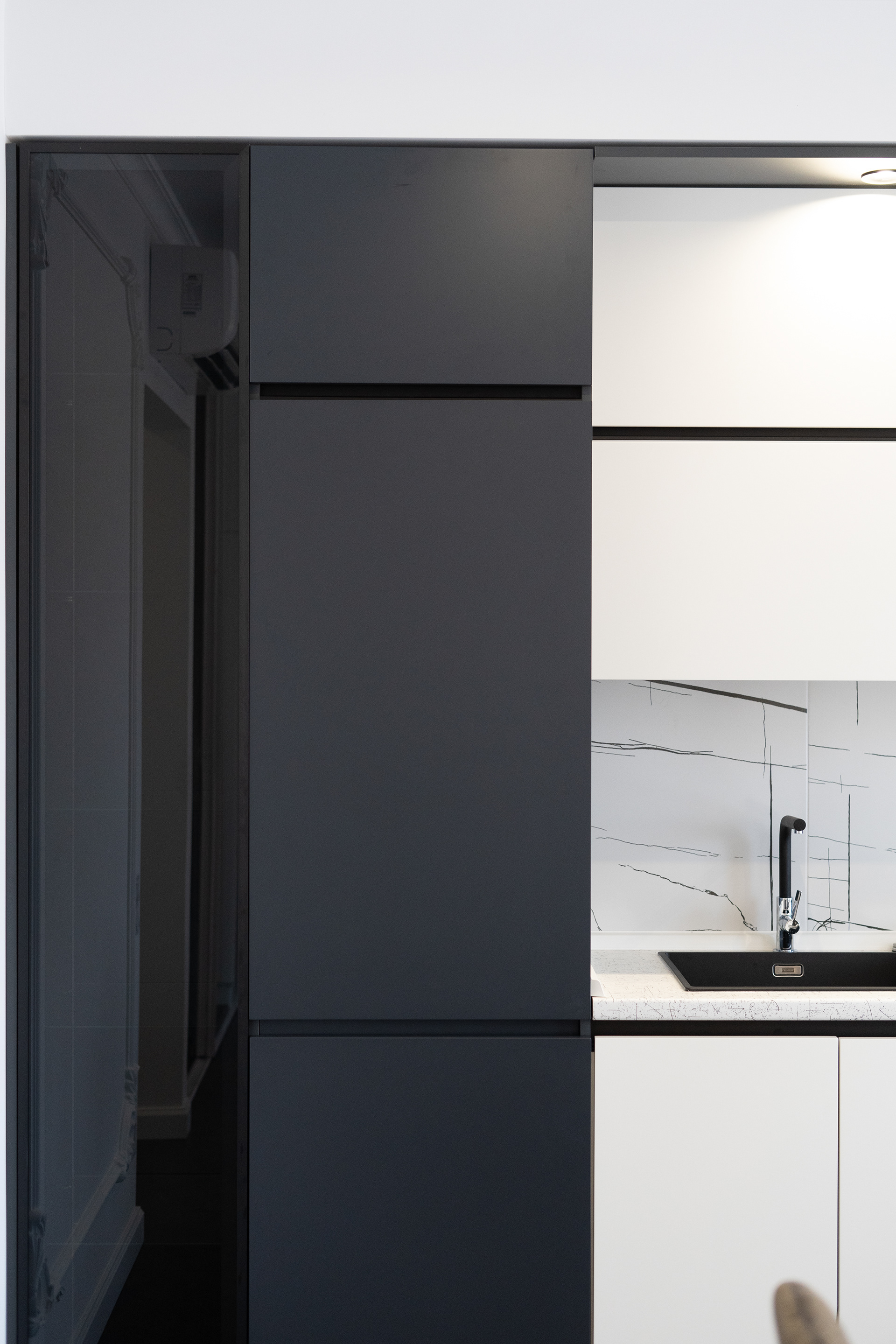 APARTMENT: 54 sq.m (Real)-1