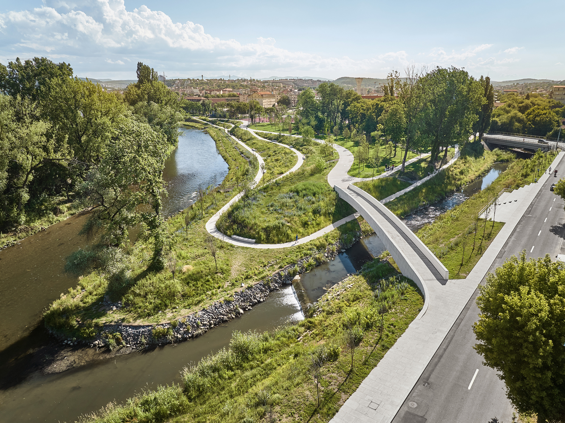 Somes河上的新绿色基础设施丨Práctica Arquitectura等多专业团队-3