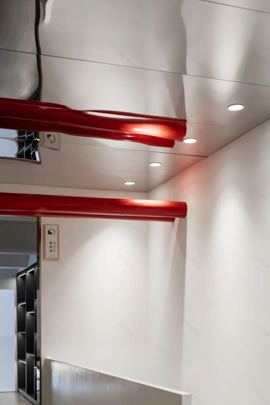 淮安观恒设计办公室 | 极简缀红,艺术空间的典范-33