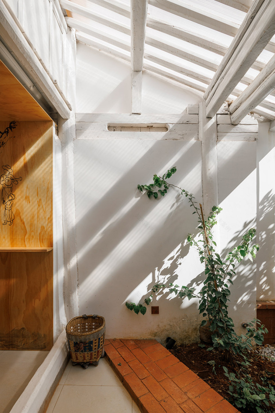 有花呢喝处小院丨中国大理丨边缘计划建筑工作室-35