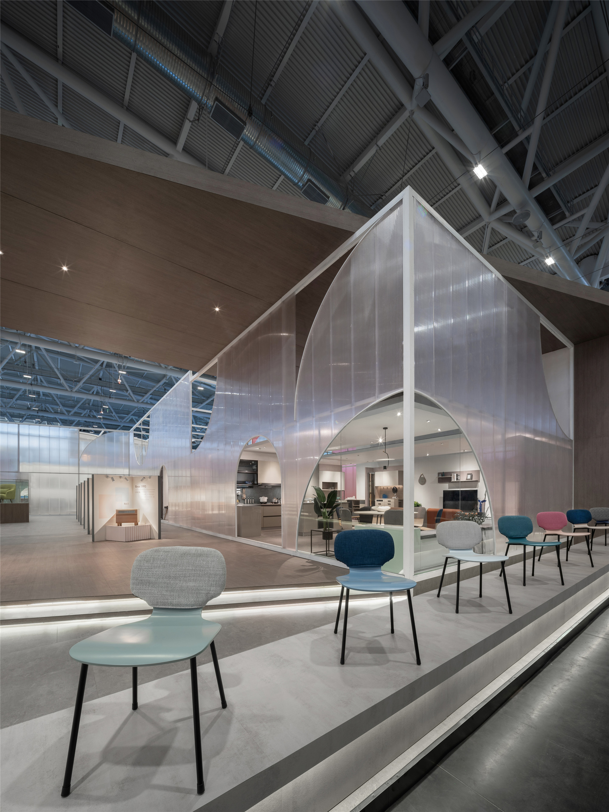 红苹果深圳国际家具展馆丨中国深圳丨竹工凡木设计研究室-26