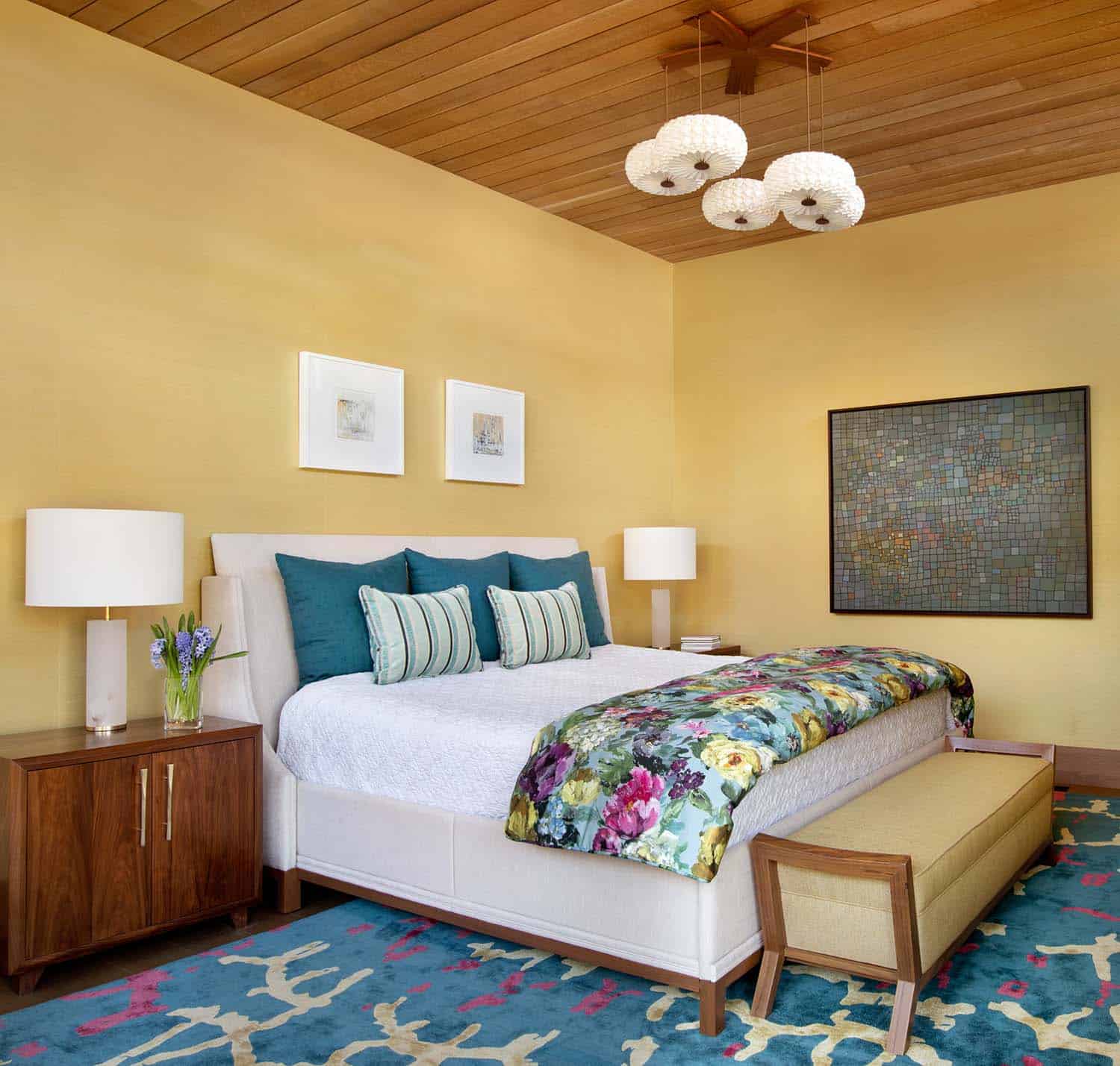 See inside this urban house built around an amazing courtyard in Denver-14