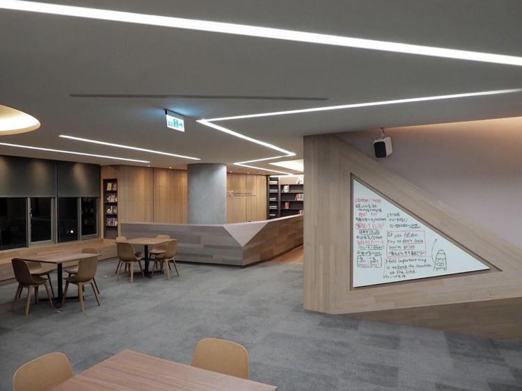 國立交通大學浩然圖書期刊空間 。- 知識【埕】knowledge Agora - WEHOUSE-4