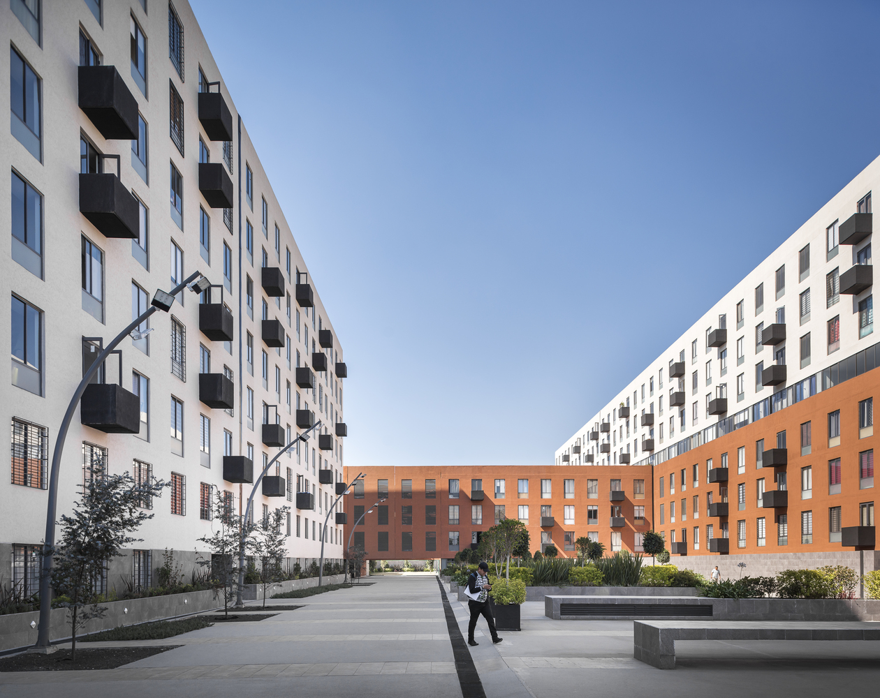 墨西哥圣西蒙多彩公共空间住宅-10