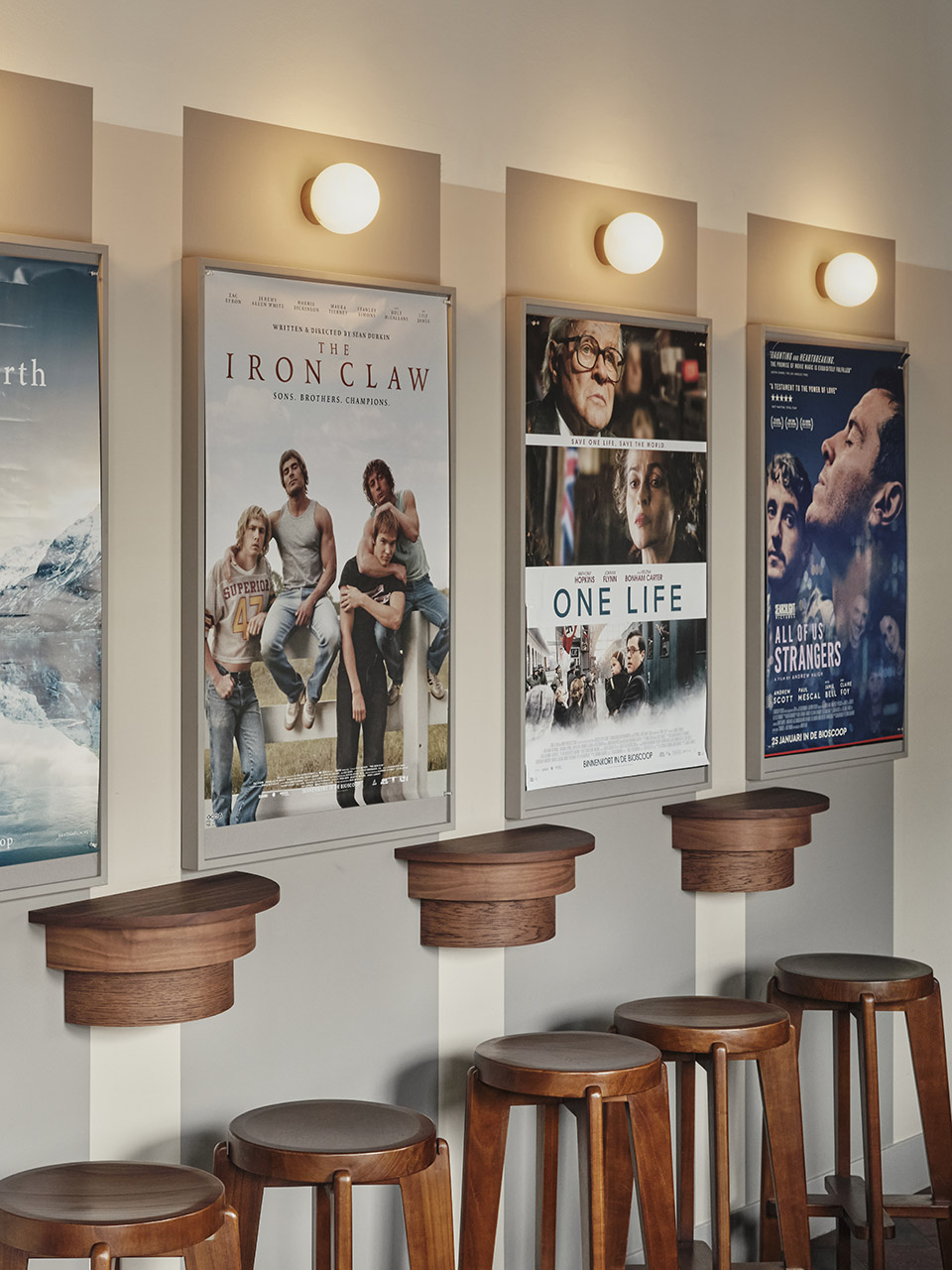 全天候法式小馆&影院丨荷兰多德雷赫特丨Studio Modijefsky-22