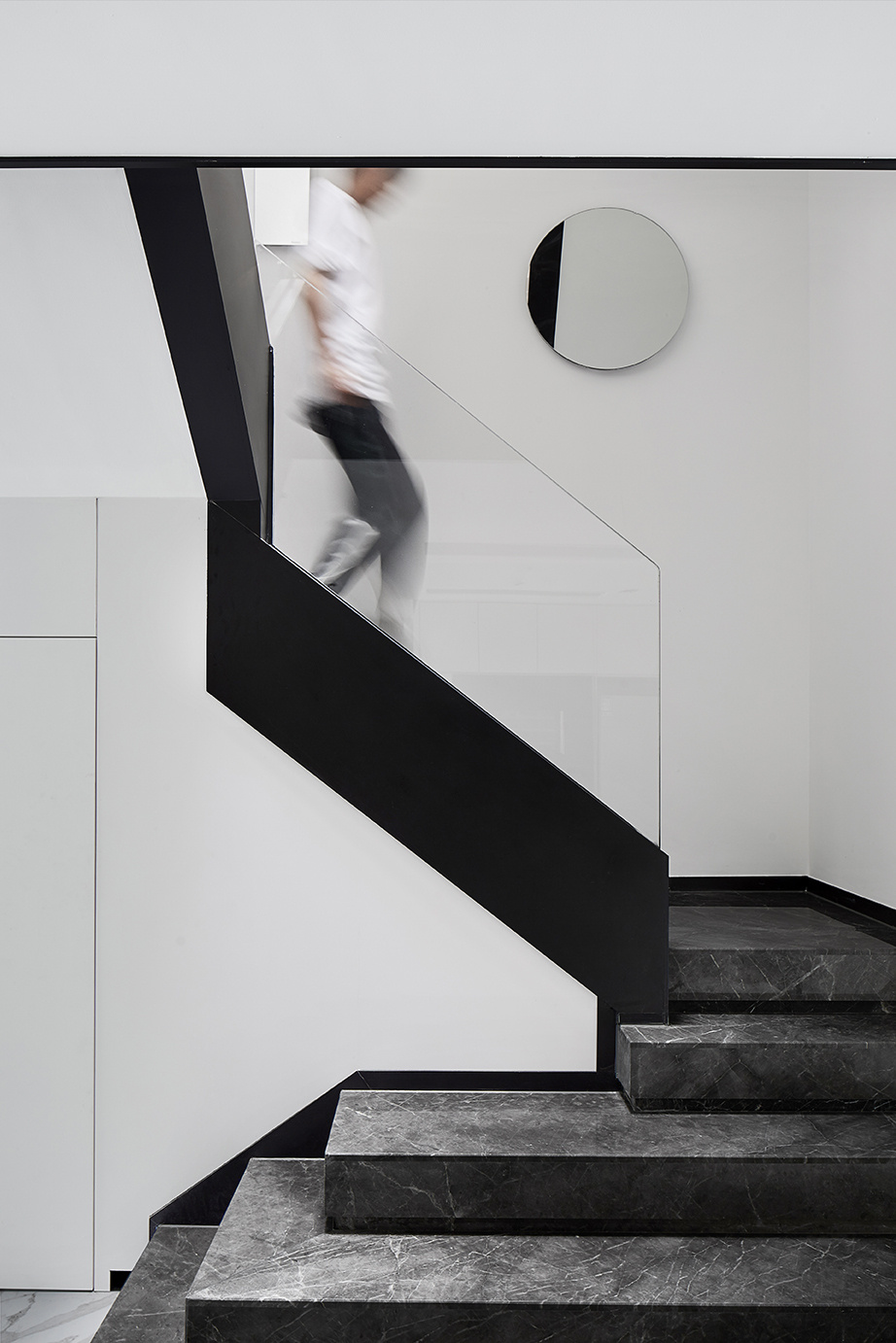 长沙 255㎡极简别墅，黑白灰演绎空间气质-32