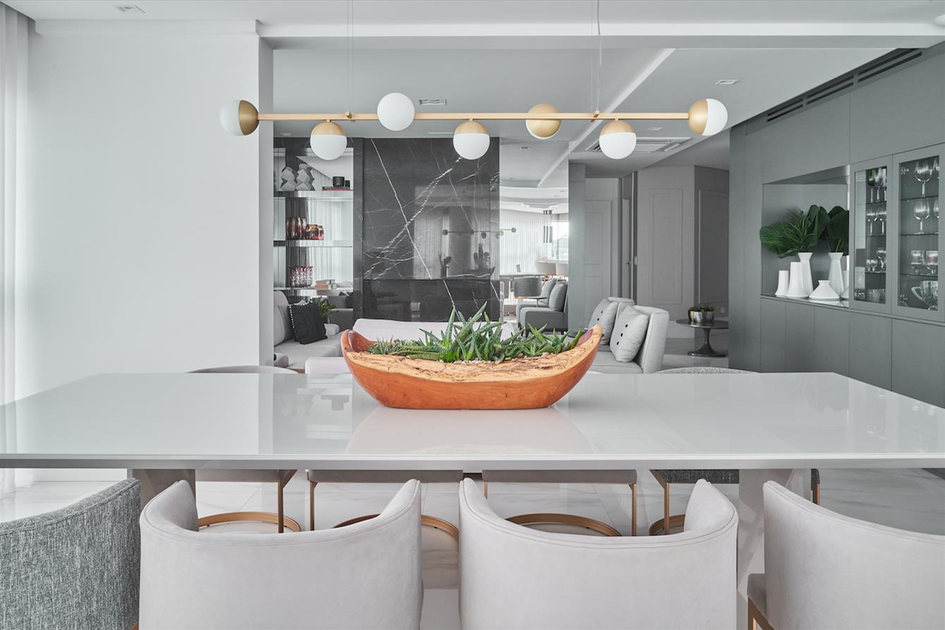 巴西 Paraná住宅，现代简约风格与古典元素的完美融合-4