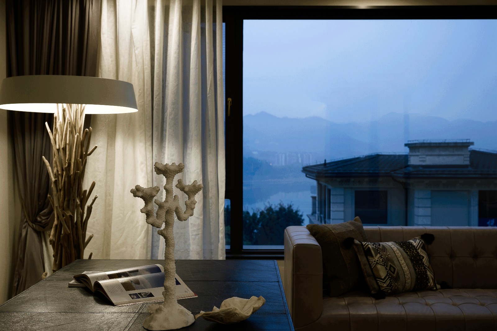 一线江景大宅，现代东方韵味与居家温情完美融合-36