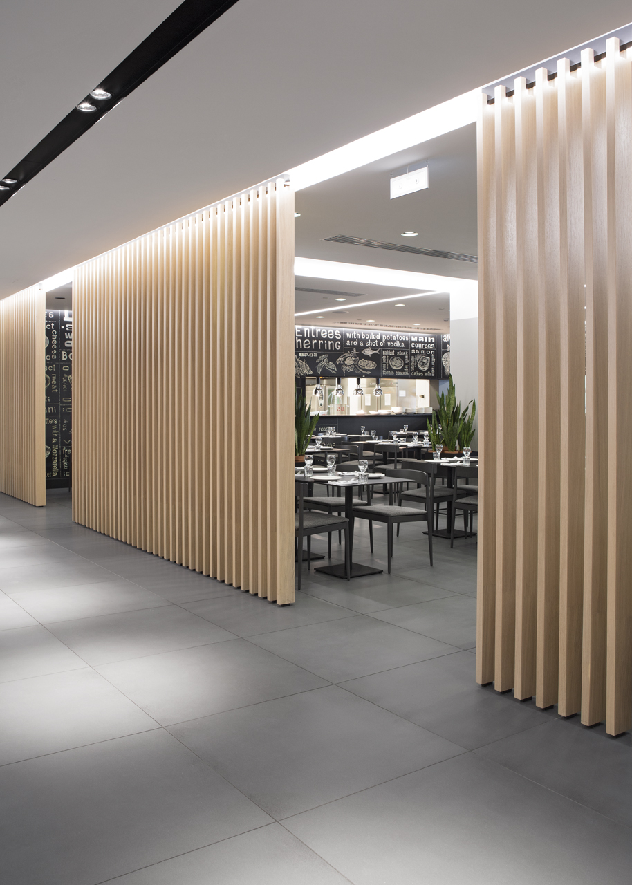 圣彼得堡 Azimut 酒店地下餐厅 43,1-9