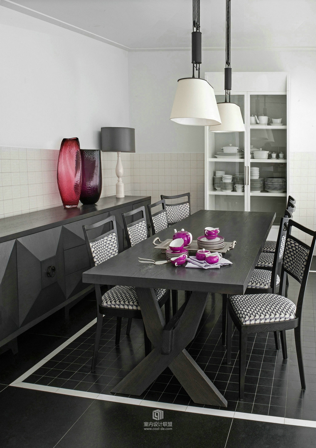 Kate Hume——城市公寓-13