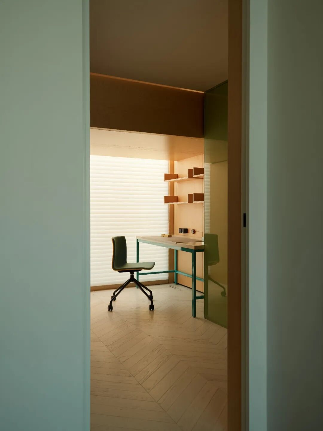 秩序 · 情感内核丨王必统-20