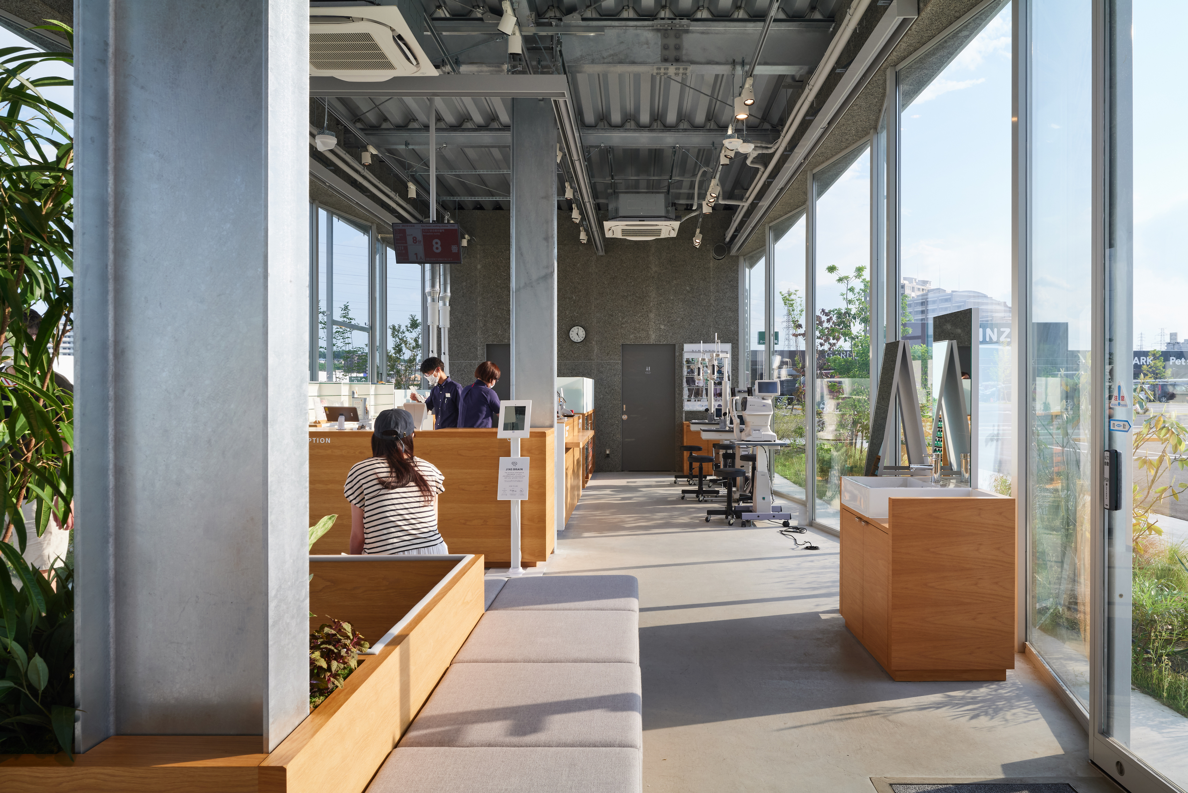 JINS Sendai Izumi 眼镜店丨日本丨Yohei Kawashima architects inc.-40