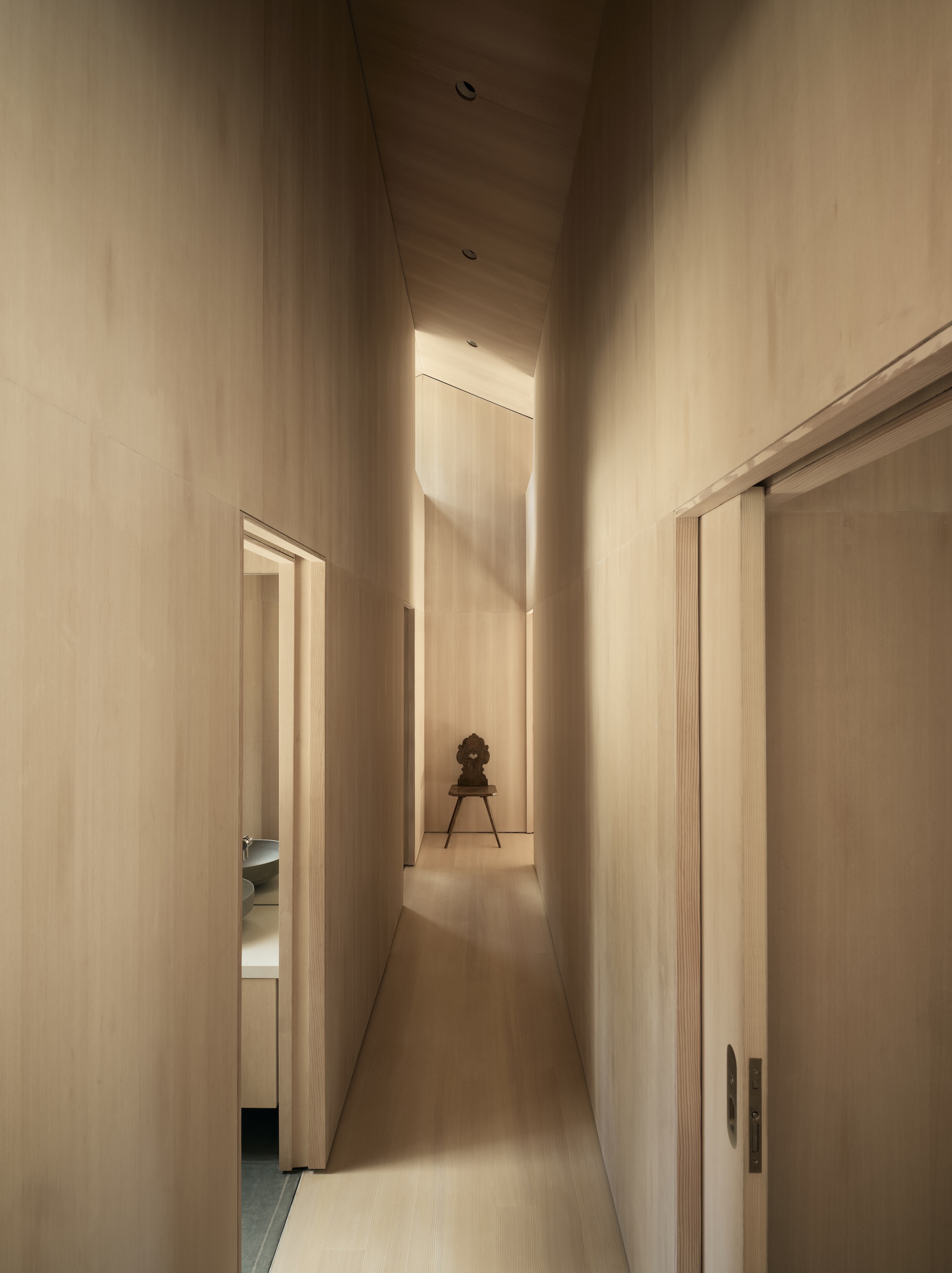 交错式客舱丨美国丨Mork  Ulnes Architects-26