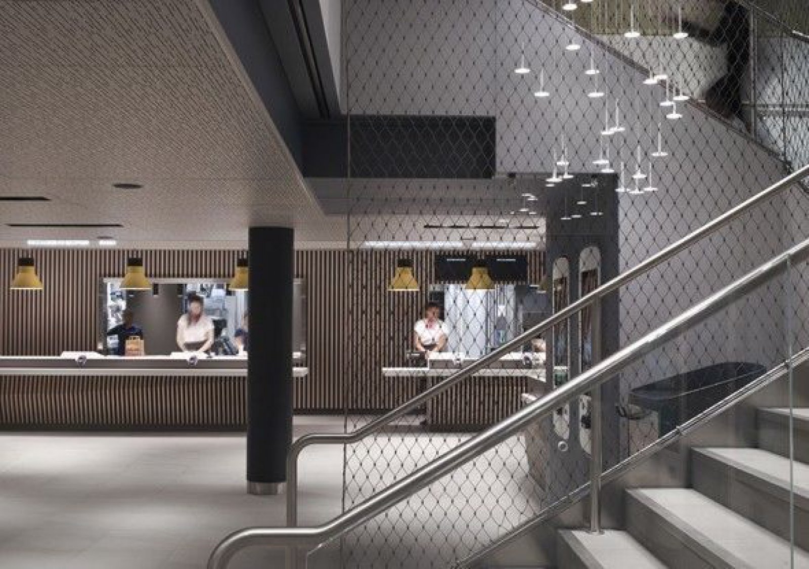 香榭丽舍大街上的麦当劳-9