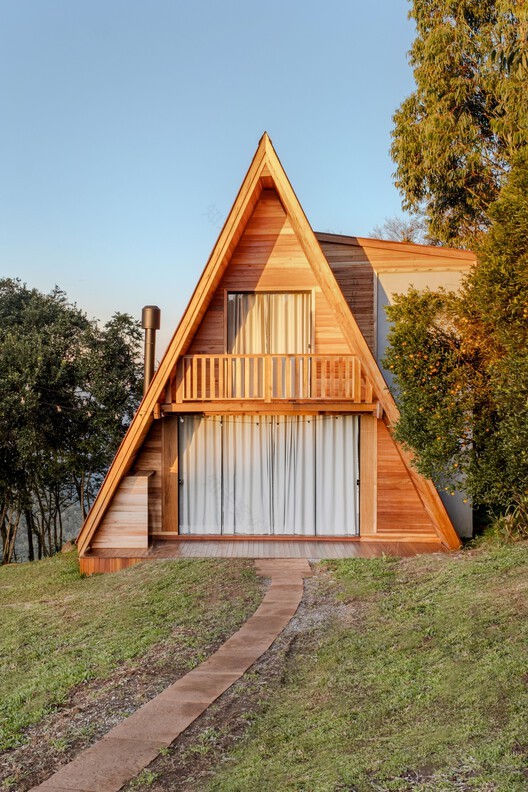 巴西 Pinto Bandeira 自然景观中的 La Pinta Chalets-7