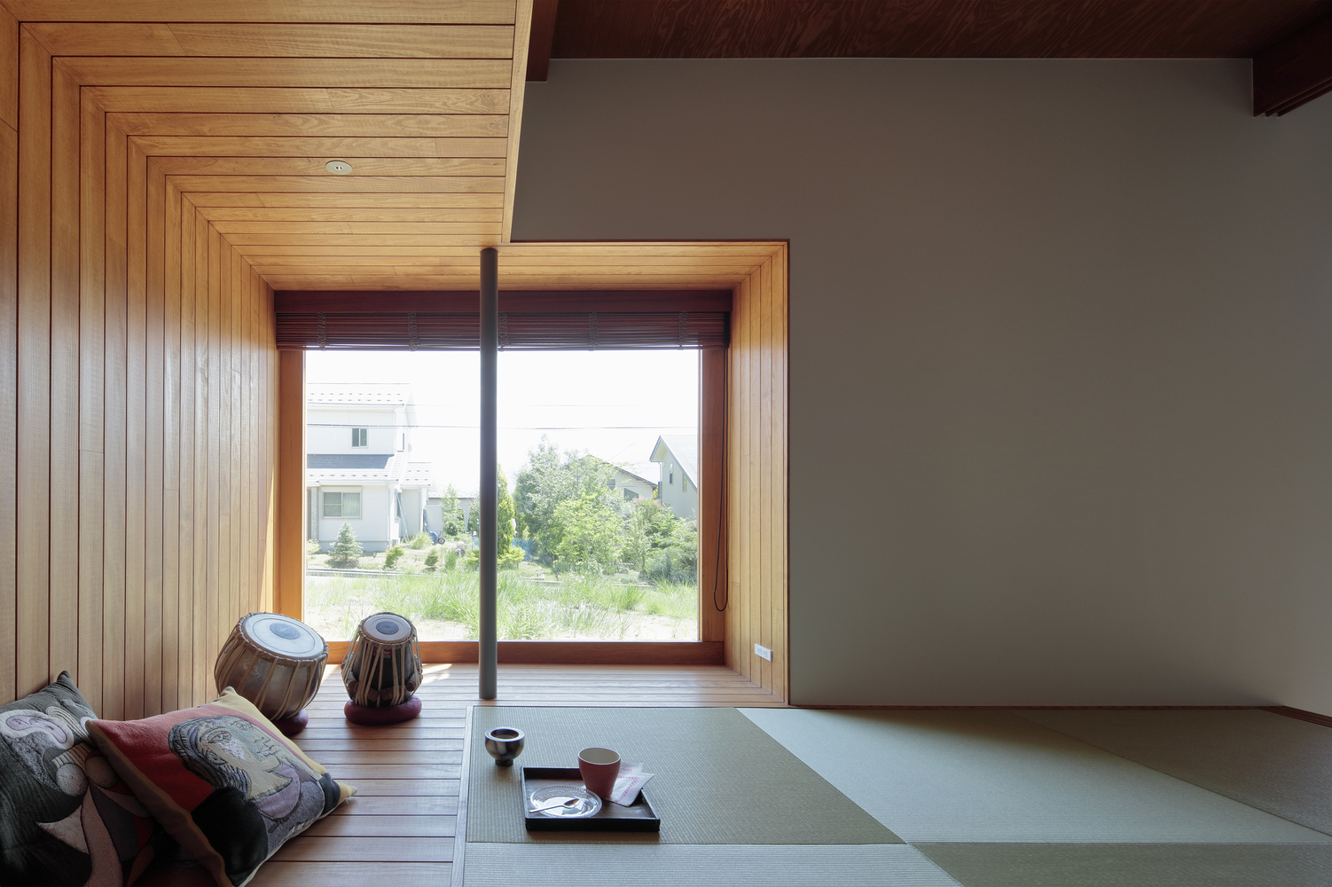 山梨县移居屋的温暖“边缘空间”-43