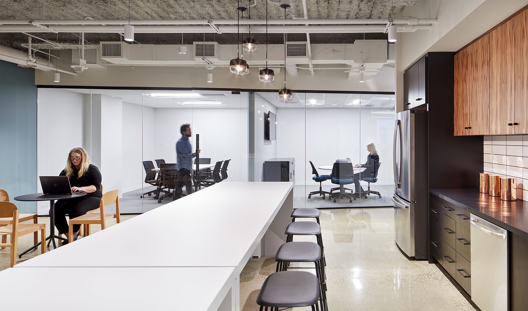 A Look Inside The Baker Center Spec Office Suites in Minneapolis - Officelovin'-7