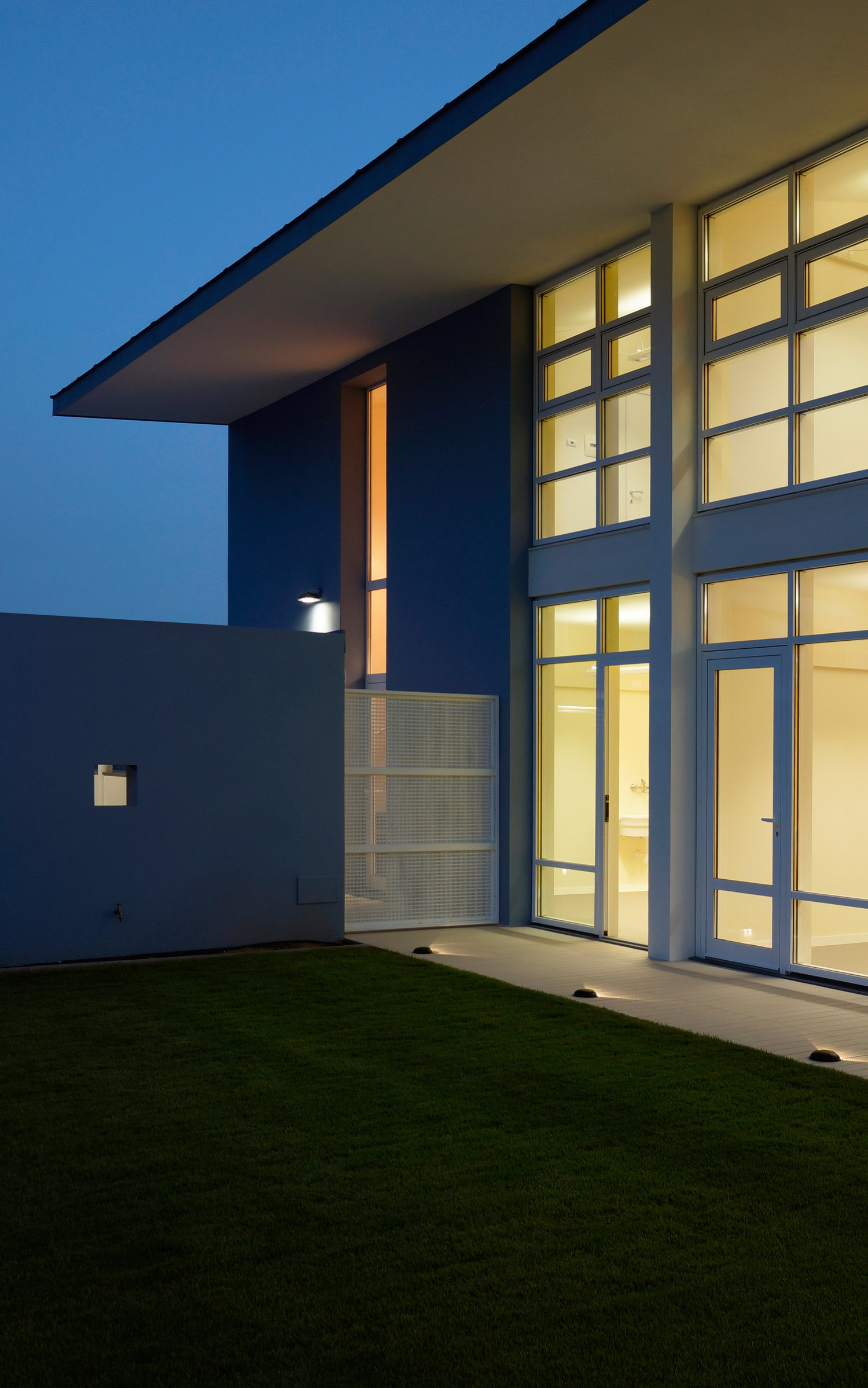 温馨之光 · 智障人士康复中心的日间中心设计-9