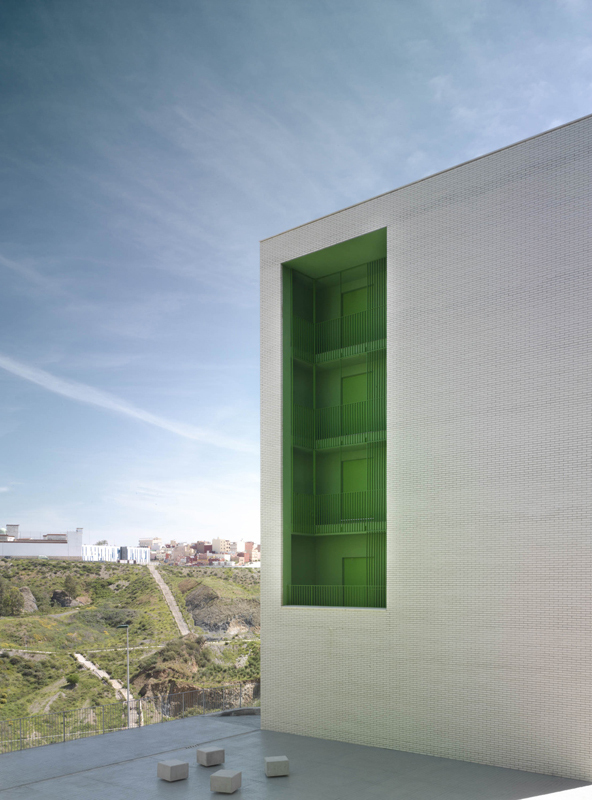 西班牙 317 社会住房 | 梯田式布局与可持续设计的融合-52