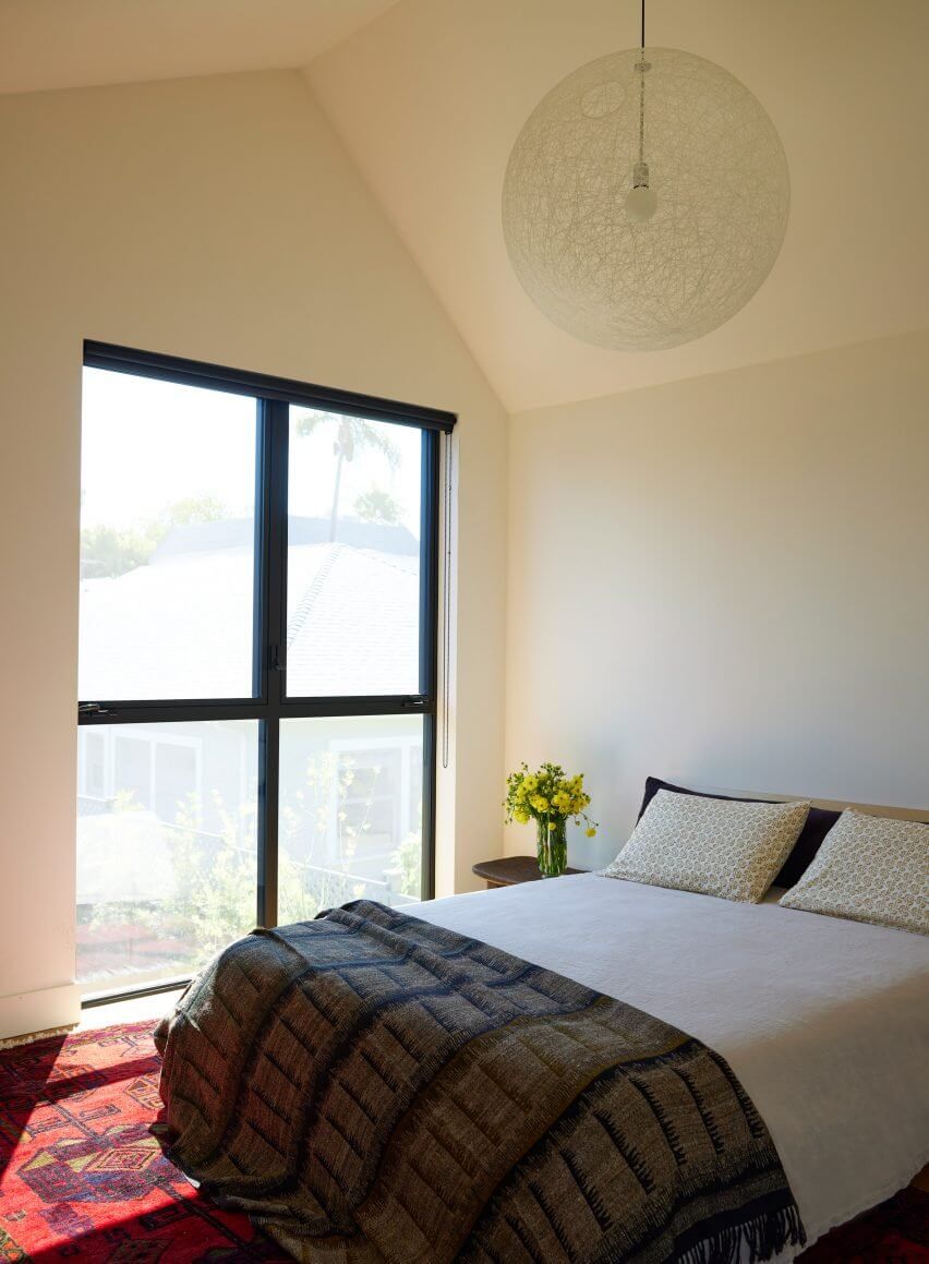 洛杉矶后院蓝色 ADU丨美国洛杉矶丨Assembledge+-13