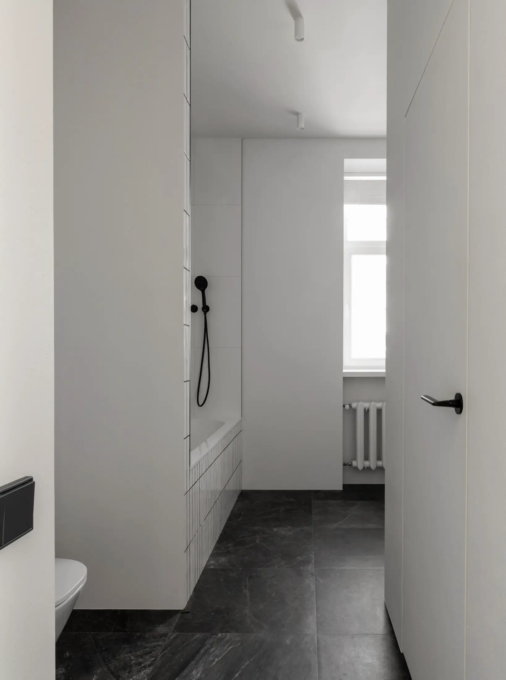 Minsk 市中心 65m2 极简公寓 | 历史与现代的完美结合-11