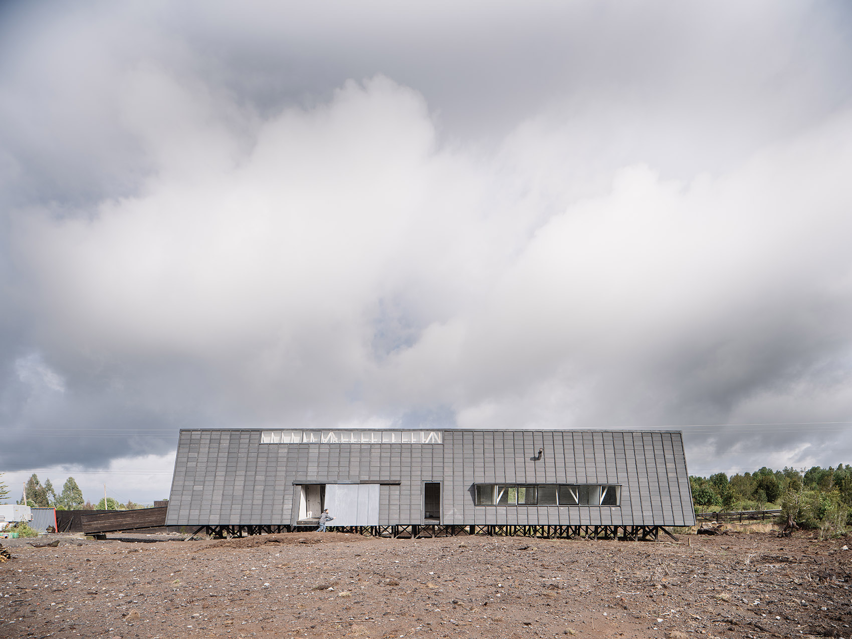 公园管理员 Aladino 的家丨智利丨Iván Bravo Architects-3