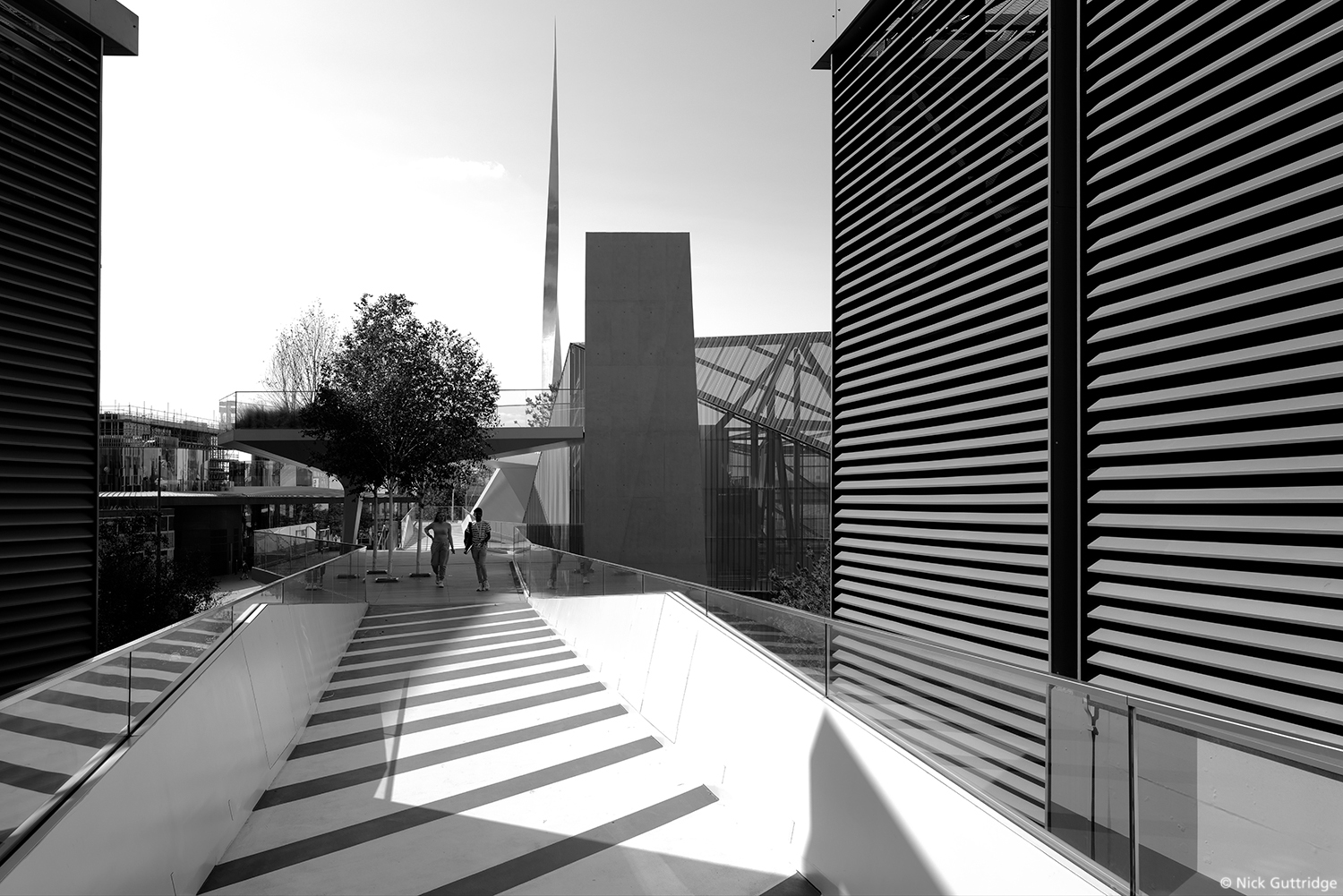 “The Tide”黑白版丨英国伦敦-11