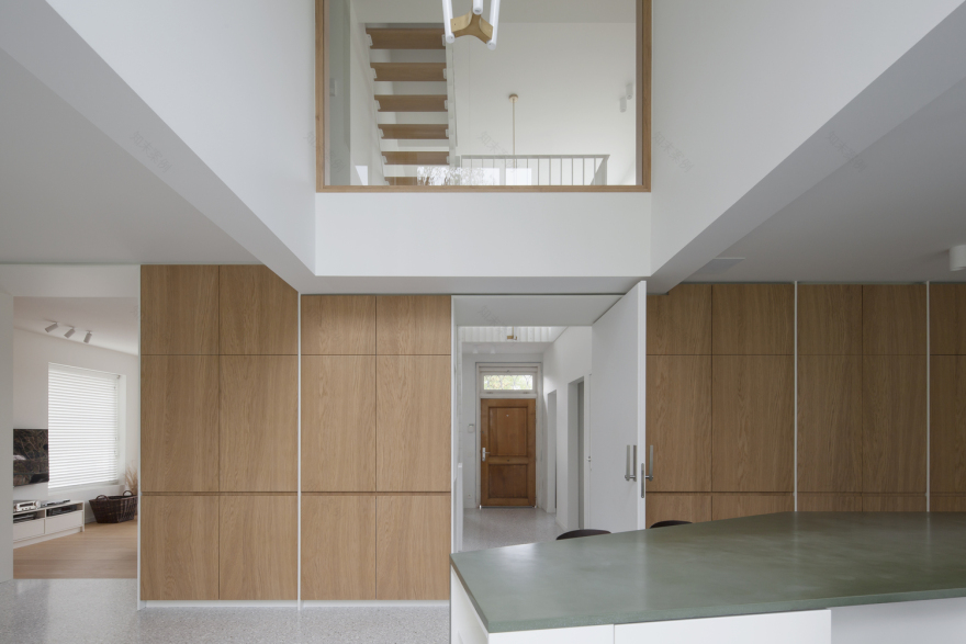 比利时 Kortrijk 住宅改造丨Luchtschip Architectuur-14