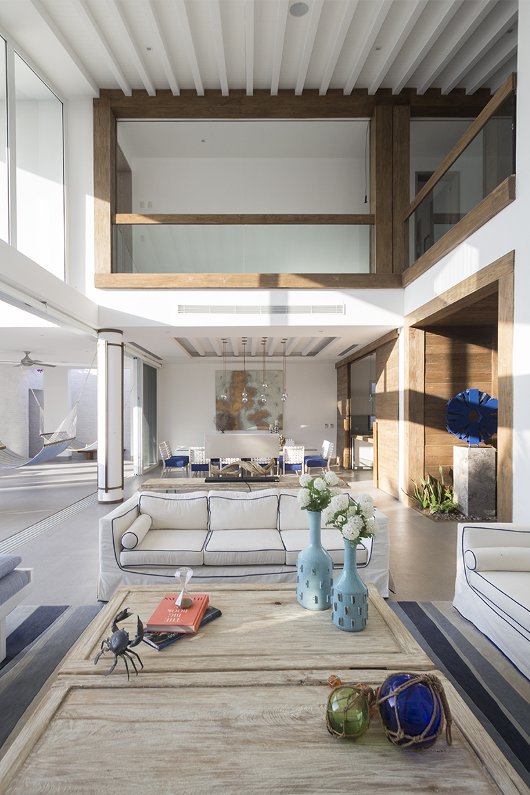 彭塔布兰卡白色别墅-16