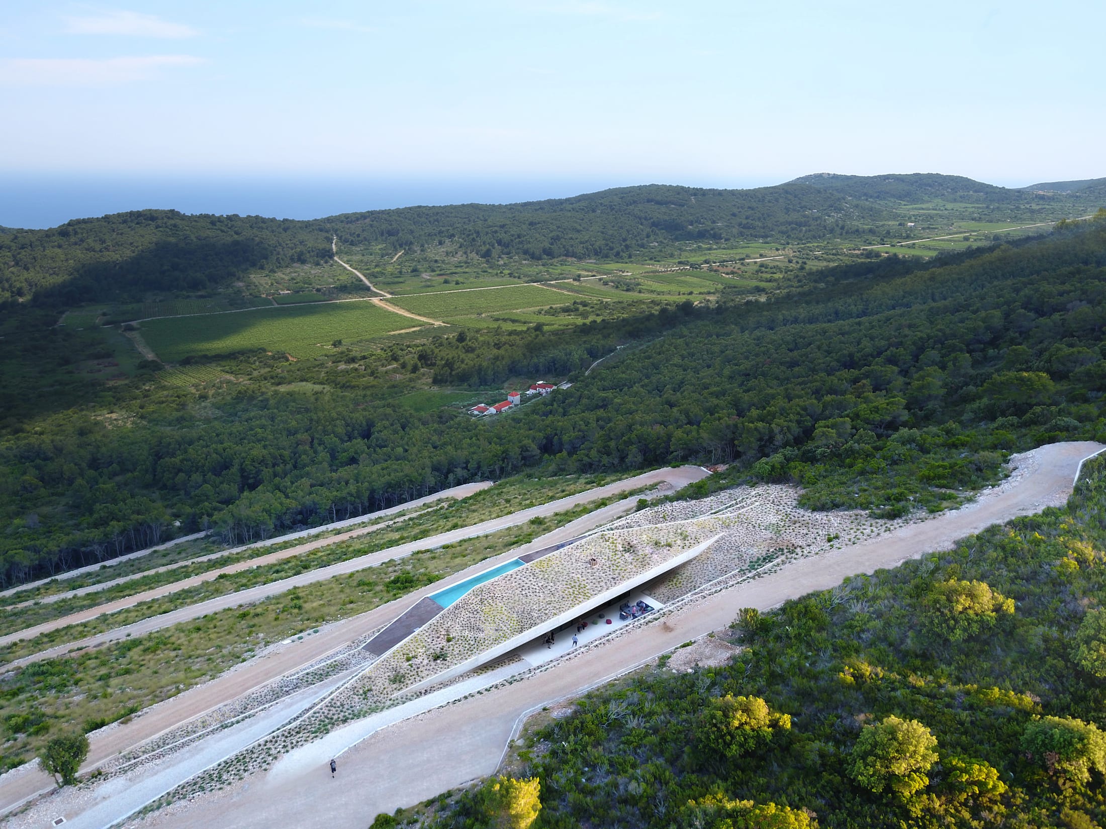 地中海风情洞穴式住宅-5