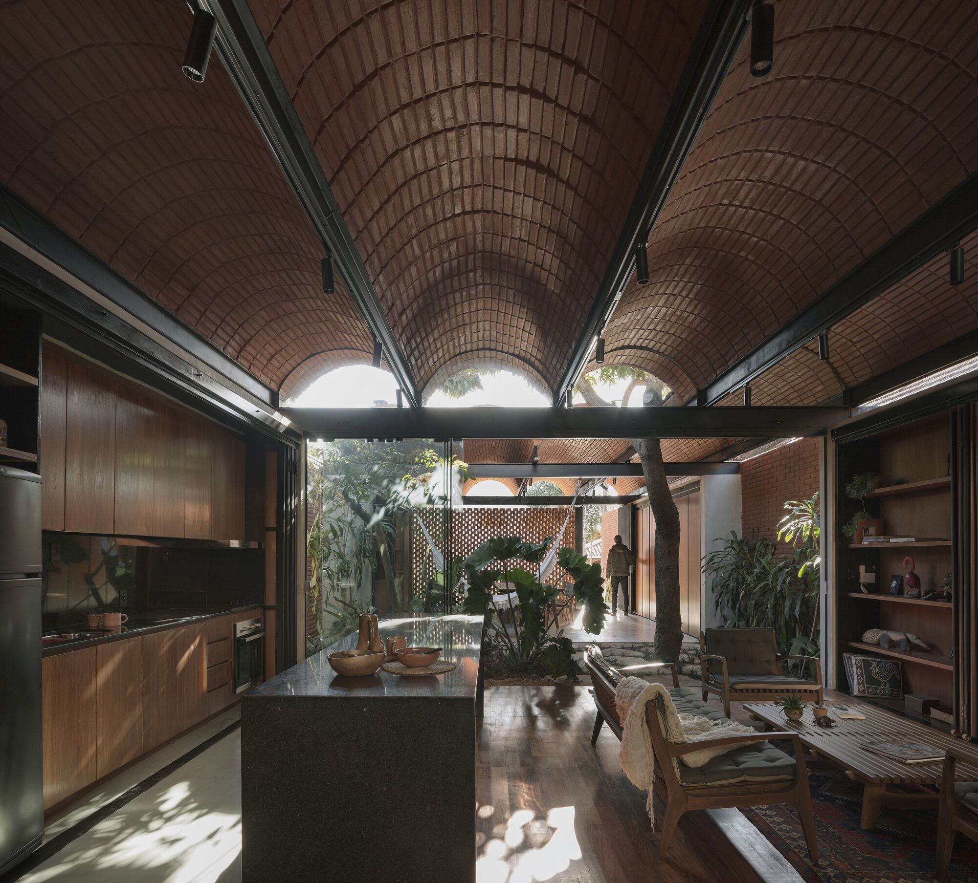 中级议院丨Paraguay丨Equipo de Arquitectura-15