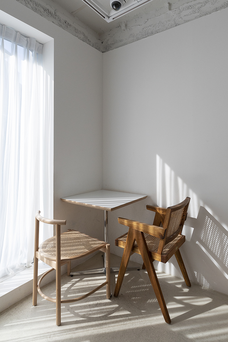 二十平米温馨小白屋，打造轻松愉悦的亲子空间-14