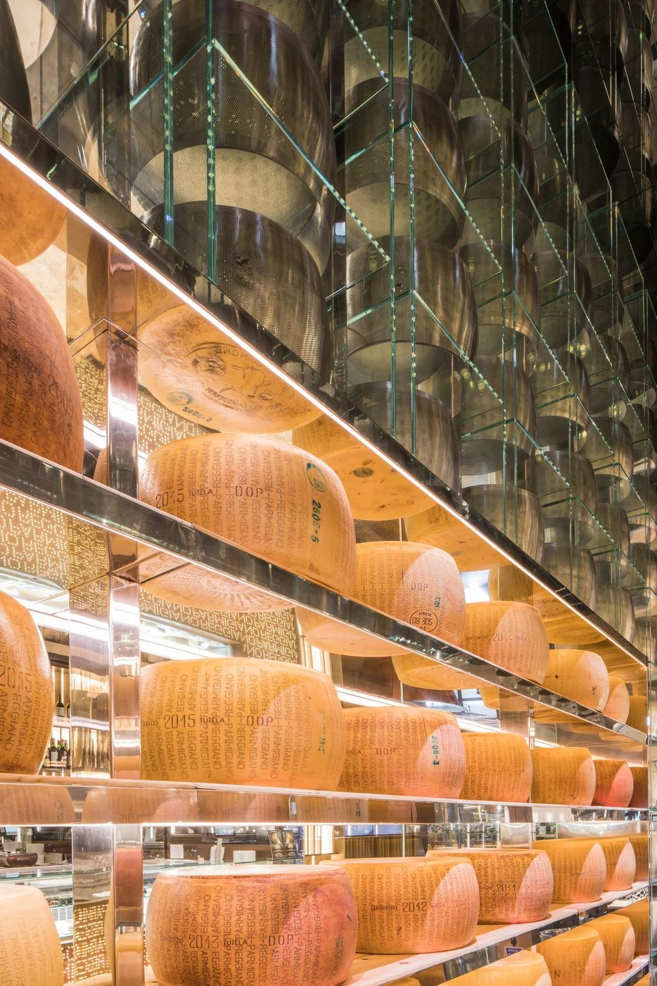 沉浸式的 Parmigiano Reggiano 体验店-35