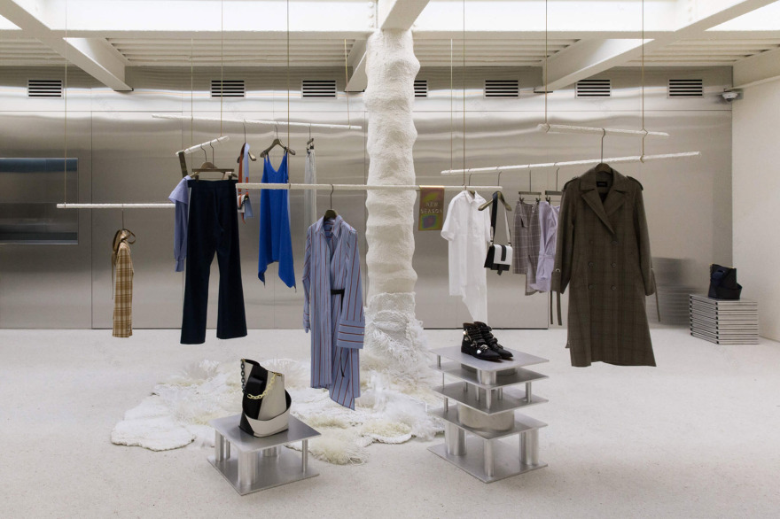 Andersson Bell旗舰店,首尔 / Creative Studio Unravel-5