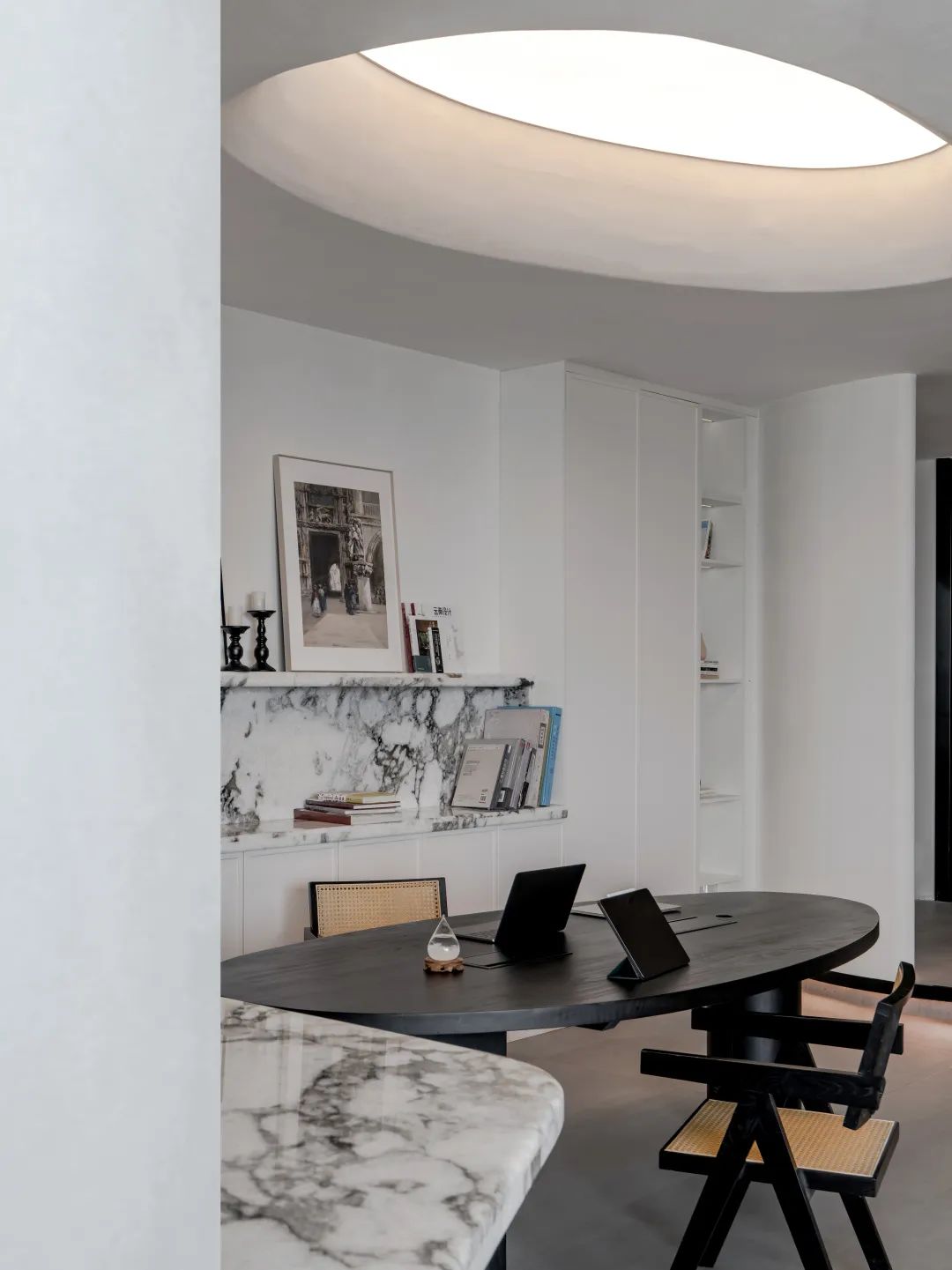 圆弧之美,打造独具个性的办公空间丨蘭设计-23